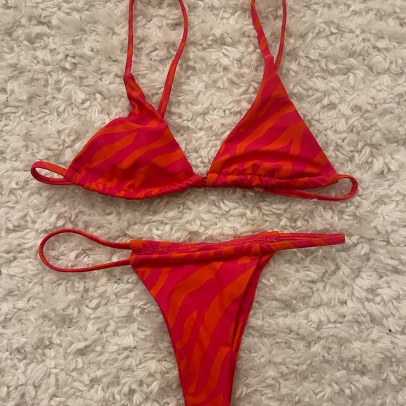 Pink and orange zebra print bikini - Picture 1 of 3